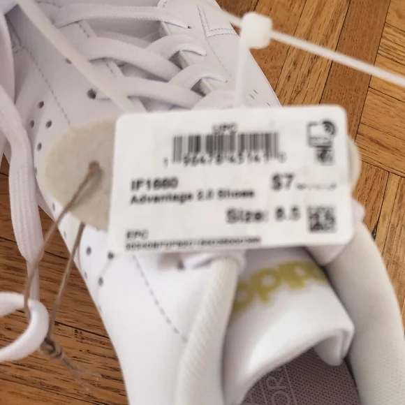 Brand New With Tags Adidas Advantage 2.o Women's White Sneakers - Picture 3 of 4